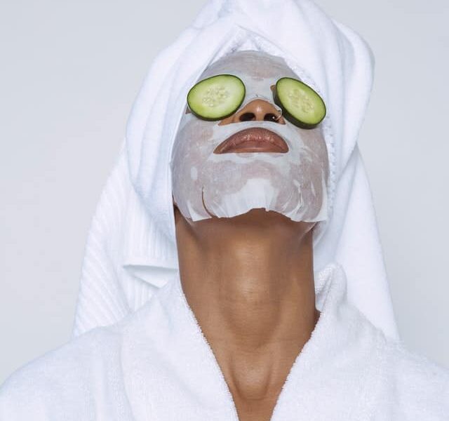 How To Do A Facial At Home Using Natural Ingredients