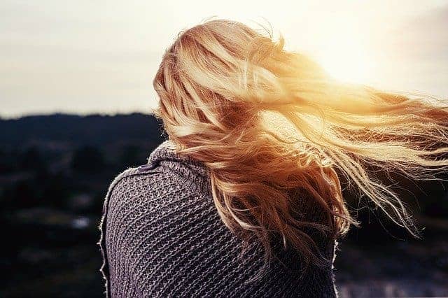 Everyday Habits That Make Hair Worse