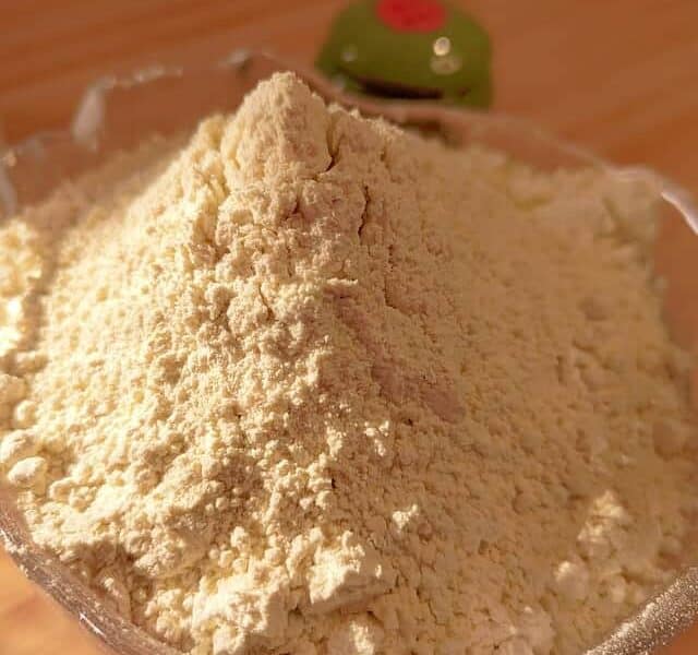 Benefits of Multani Mitti for skin