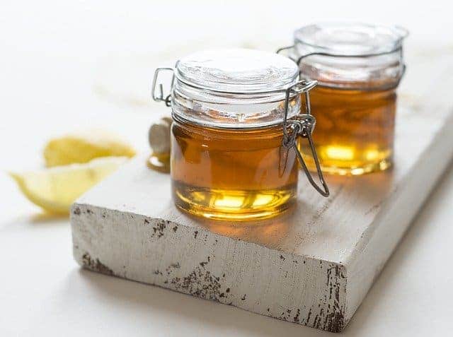 Effective Acne Treatment with honey