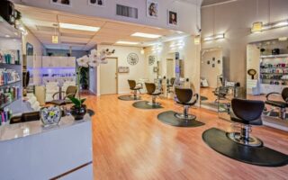 5 Factors to Consider While Choosing the Best Beauty Salon Software